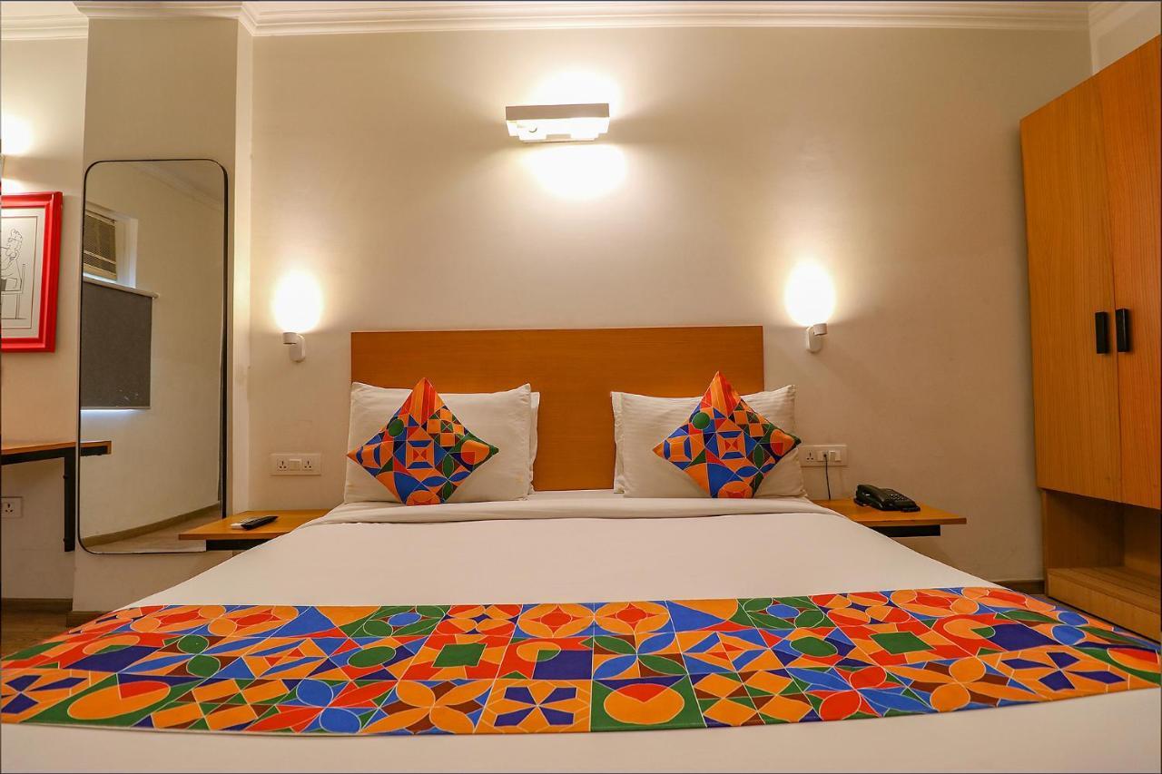 Fabhotel Lord Inn ニューデリー エクステリア 写真