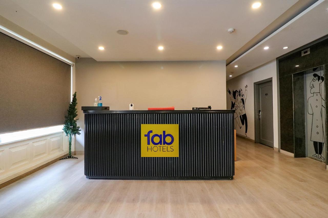 Fabhotel Lord Inn ニューデリー エクステリア 写真